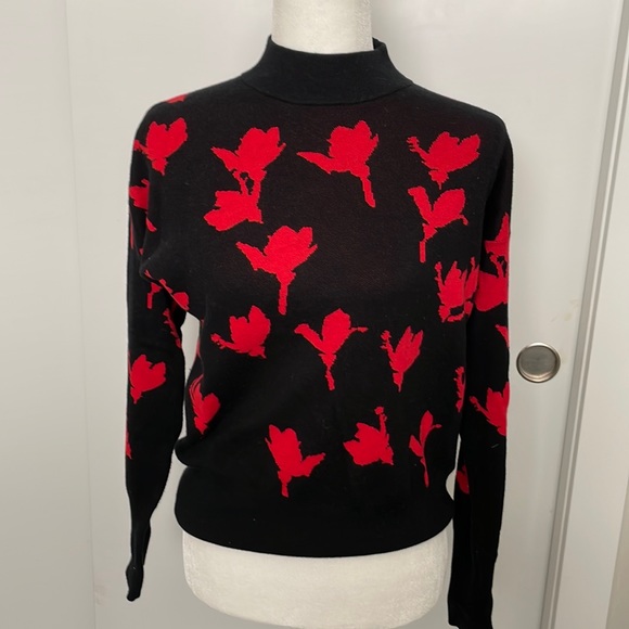 Hugo Boss sweater - Picture 2 of 11